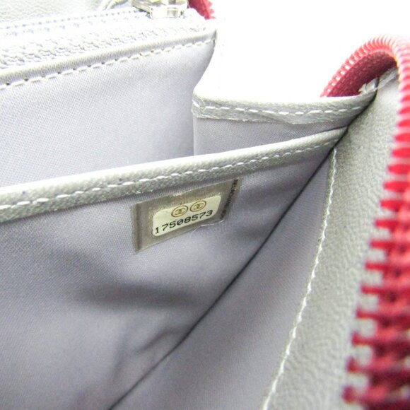 CHANEL Lambskin Leather Wallet - Picture 13 of 13